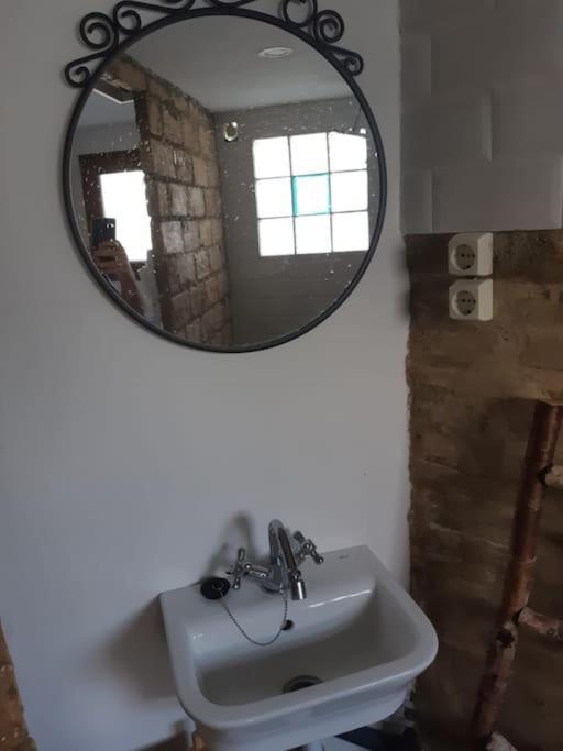 Precioso Apartamento Con A/A En Ruzafa Con Terracita Privada Y Acceso A Un Jardin, Para 2-3 Personas Valencia Exteriör bild