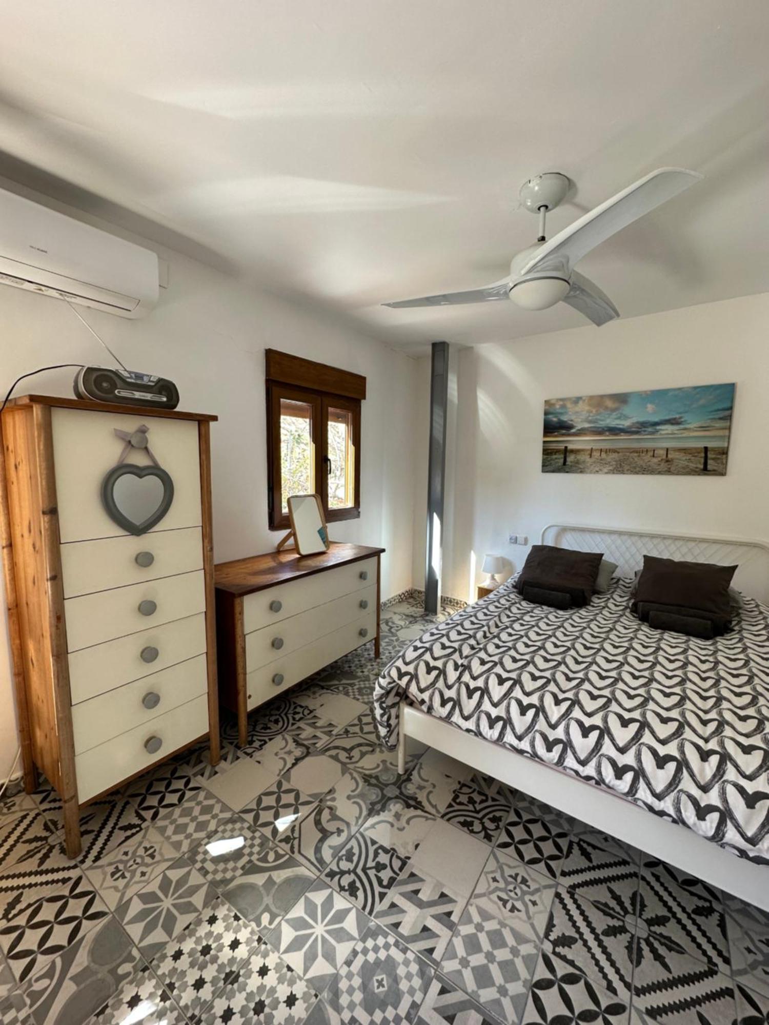 Precioso Apartamento Con A/A En Ruzafa Con Terracita Privada Y Acceso A Un Jardin, Para 2-3 Personas Valencia Exteriör bild