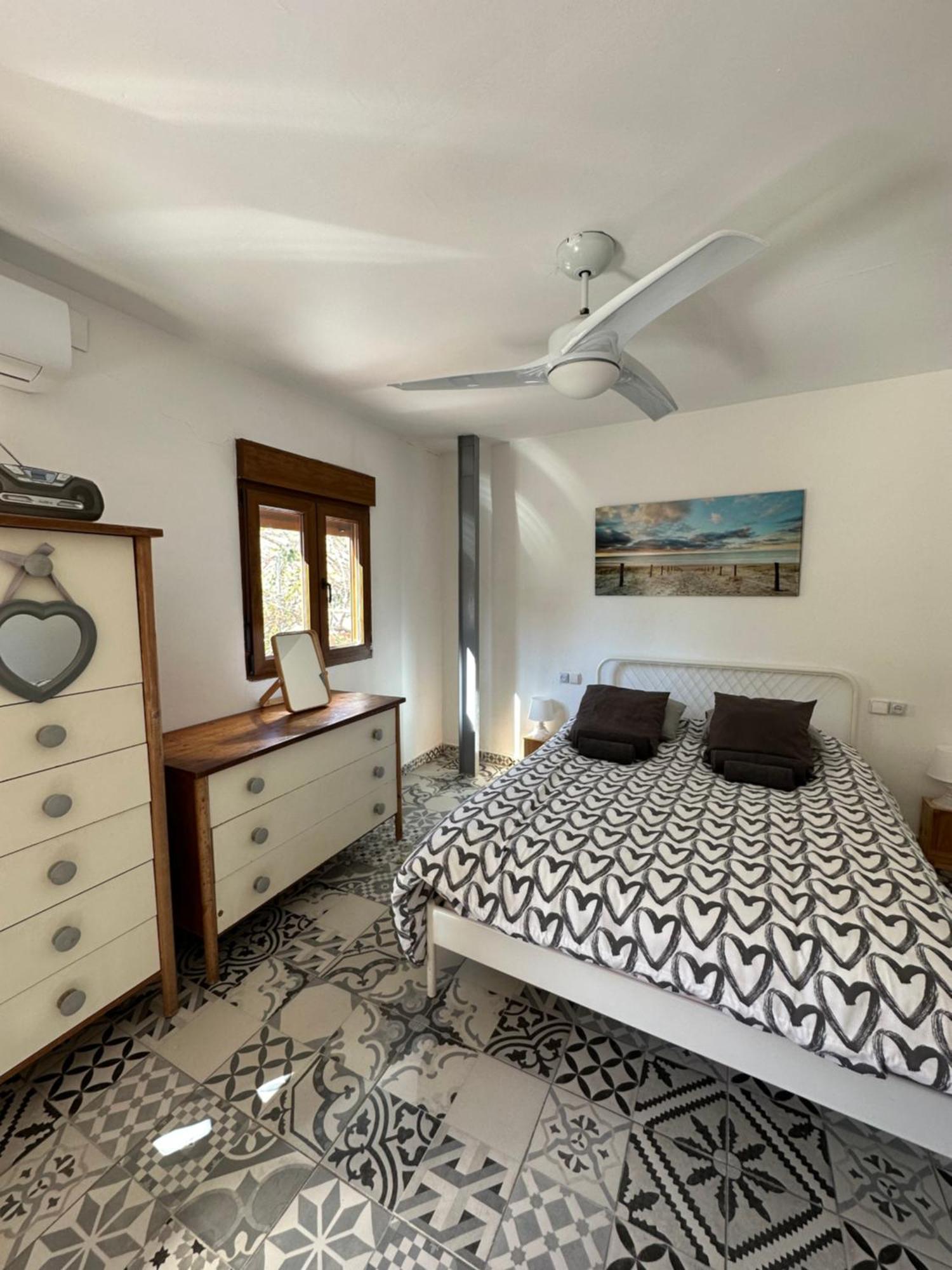 Precioso Apartamento Con A/A En Ruzafa Con Terracita Privada Y Acceso A Un Jardin, Para 2-3 Personas Valencia Exteriör bild